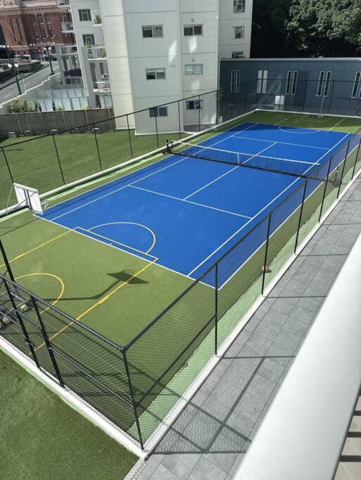 Stunning 3 Bd - 2 Bth City Apt - Pool & Carpark أوكلاند المظهر الخارجي الصورة