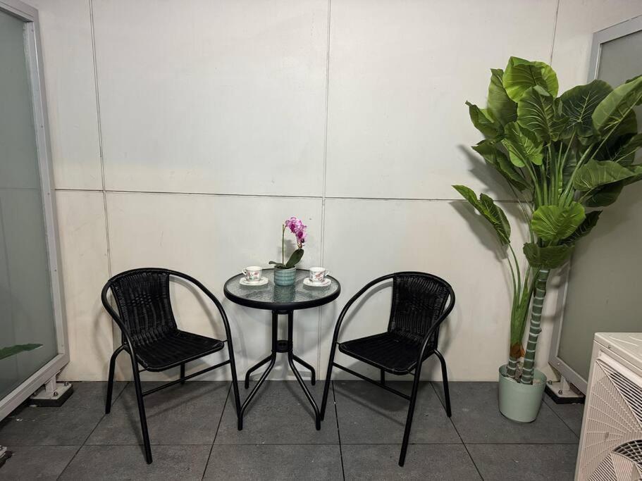 Stunning 3 Bd - 2 Bth City Apt - Pool & Carpark أوكلاند المظهر الخارجي الصورة