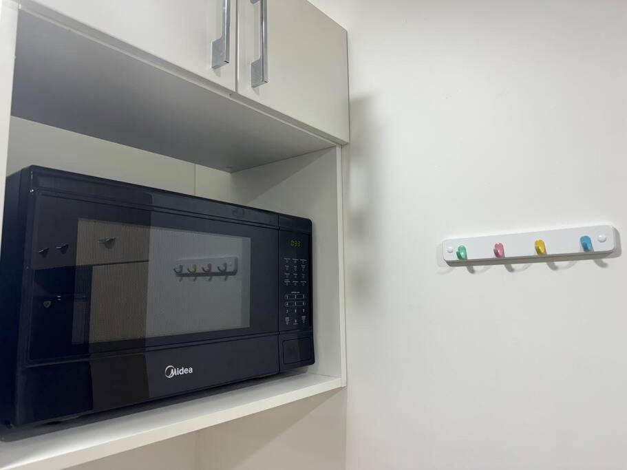 Stunning 3 Bd - 2 Bth City Apt - Pool & Carpark أوكلاند المظهر الخارجي الصورة
