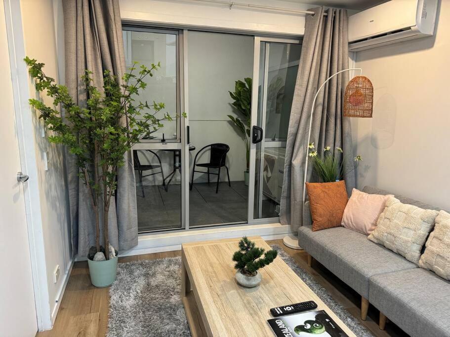 Stunning 3 Bd - 2 Bth City Apt - Pool & Carpark أوكلاند المظهر الخارجي الصورة